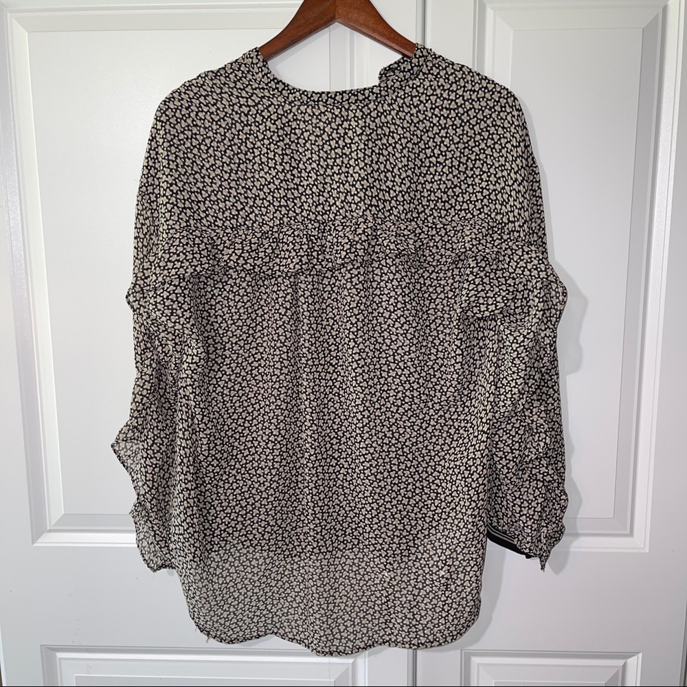 Max Studio
Print Ruffle Back Chiffon Top - Picture 3 of 6